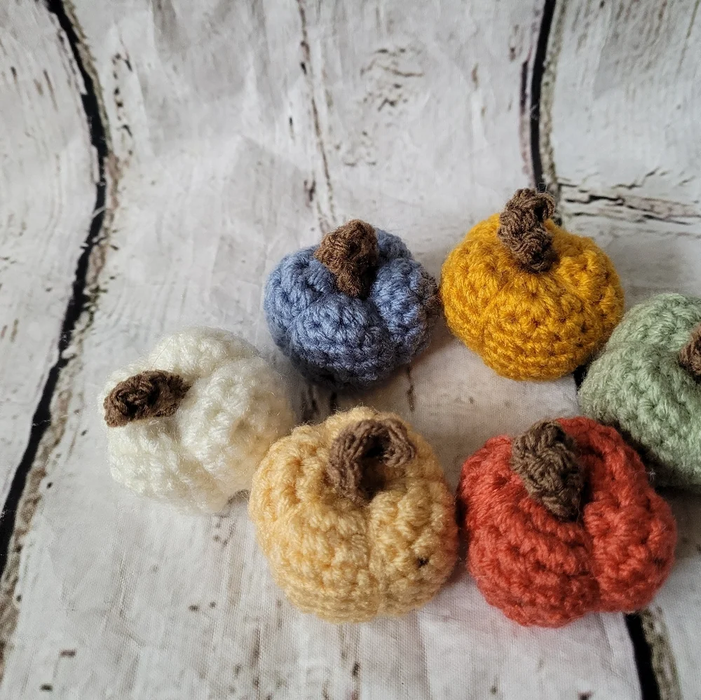 Crochet Mini Pumpkin Decor Set